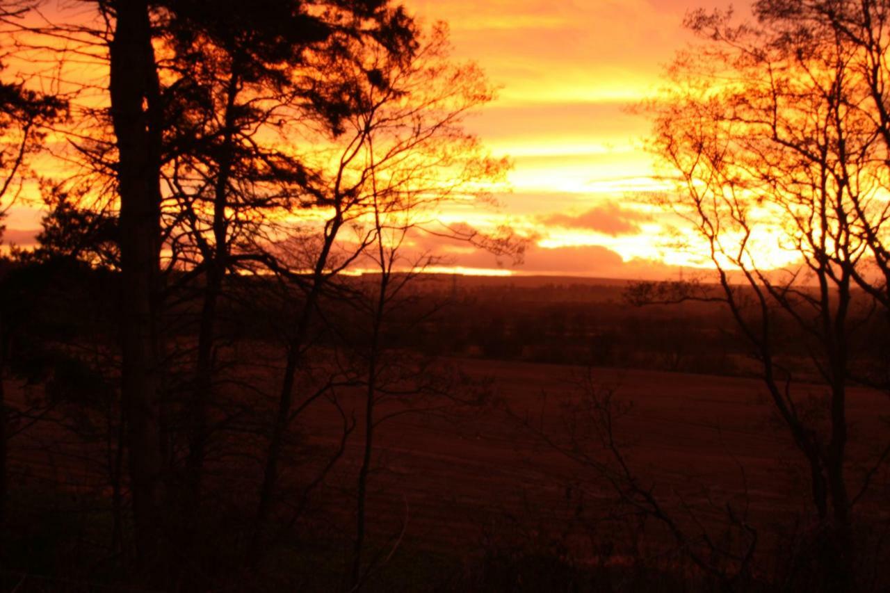 クリフ The Highlandman Station Bed & Breakfast エクステリア 写真